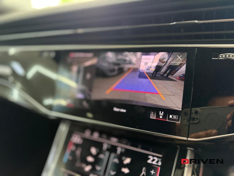 STUNNING ! 2021 AUDI Q8 S-LINE 50 BiTURBO BLACK EDITION 3.0 TDI + FREE DELIVERY!