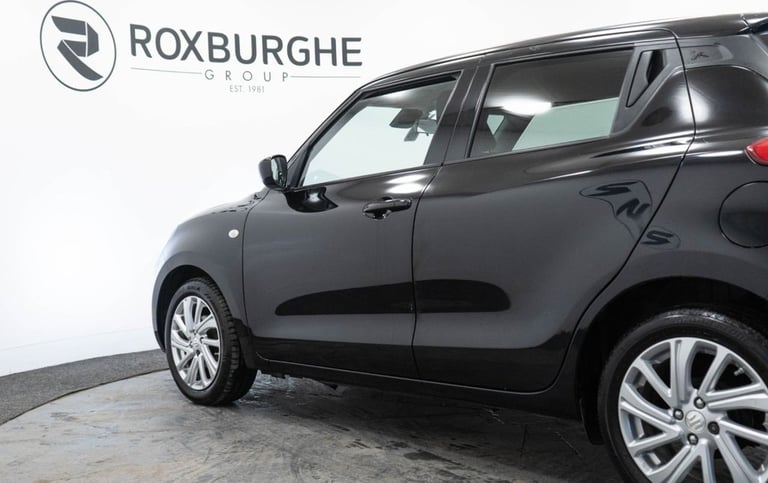 2022 72 SUZUKI SWIFT 1.2 DUALJET MHEV SZ-T HATCHBACK 5DR PETROL HYBRID MANUAL EU