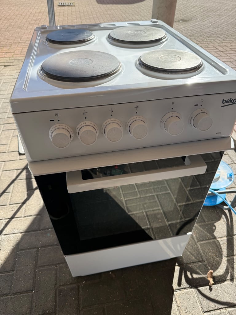Beko electric cooker ks530