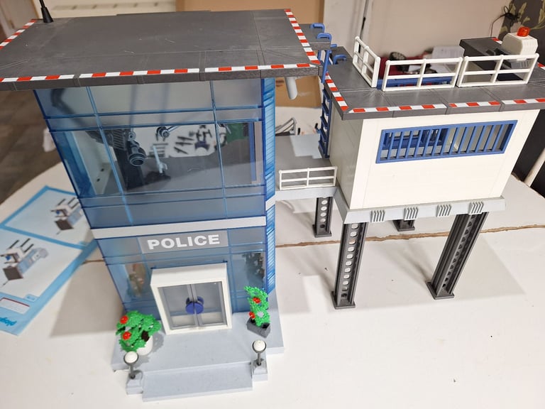 Playmobil 5182 City Action Police Station