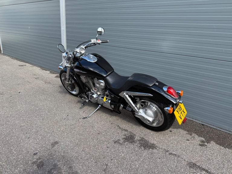 HONDA VTX1800 - 2001 Petrol Manual in Black