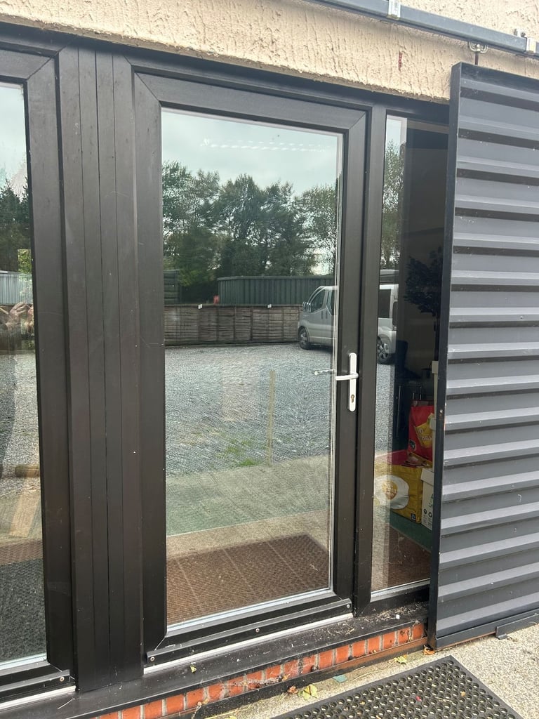 OFFICE / STORAGE TO LET IN BANWELL BS29 6ET 230 sq. ft