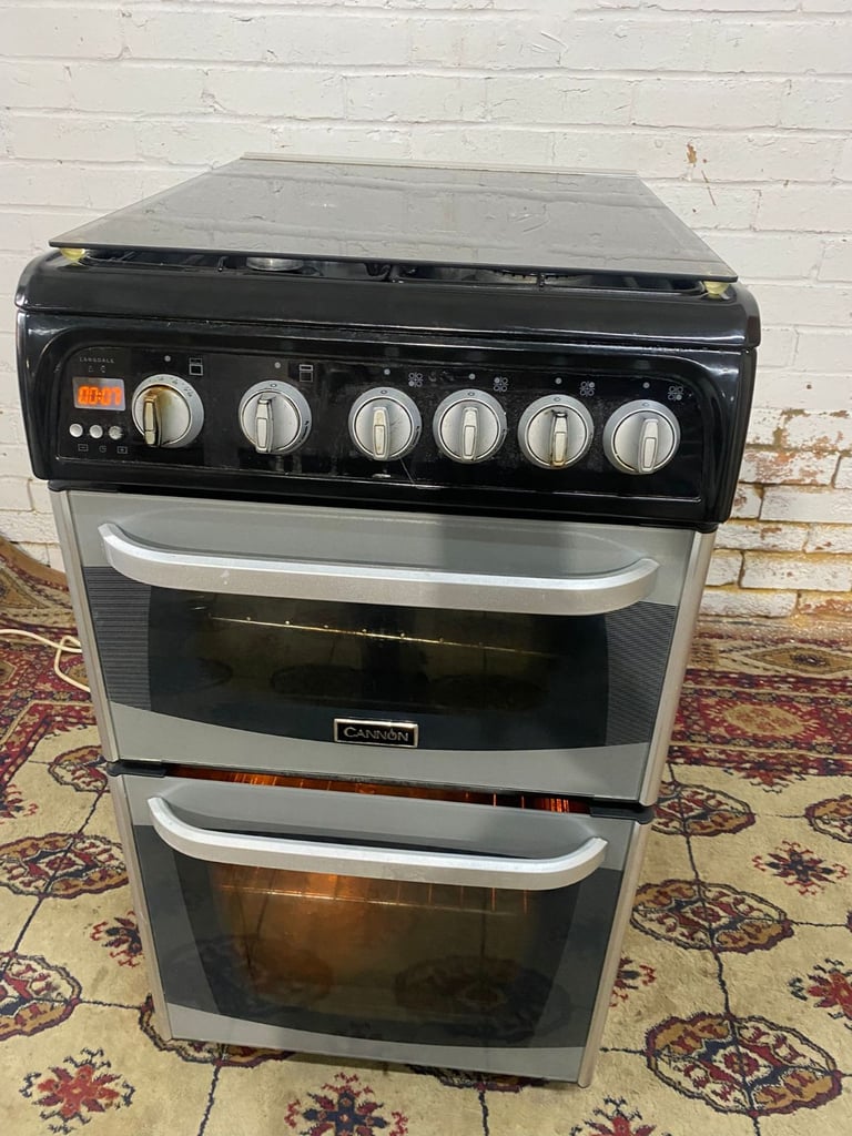 2 beautiful 50cm gas cooker in good condition fully working 