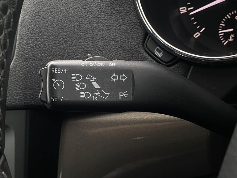 2017 Skoda Yeti 1.2 TSI SE L Drive Outdoor 5dr Petrol DSG Euro 6 (s/s) (110 ps) HATCHBACK Petrol ...