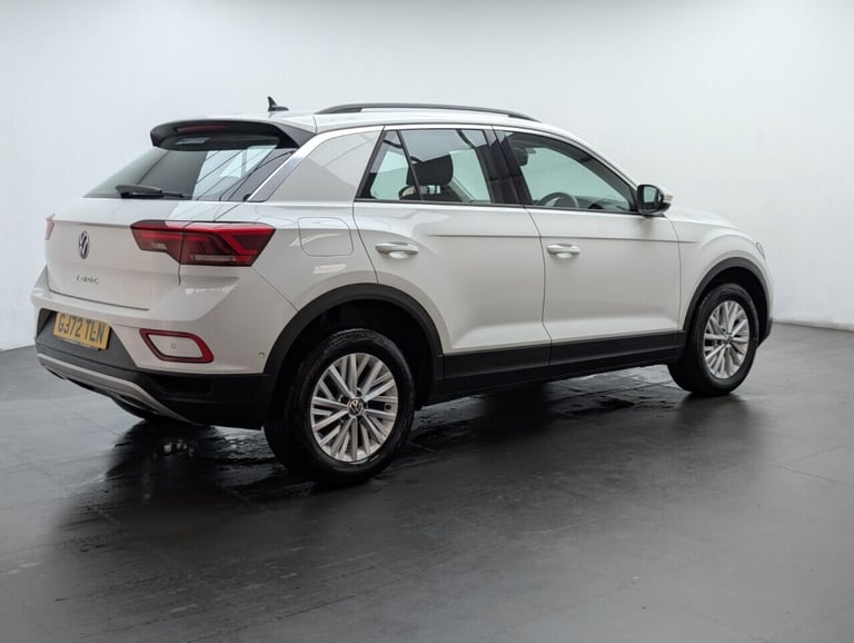 2022 Volkswagen T-Roc 1.0 TSI Life SUV 5dr Petrol Manual Euro 6 (s/s) (110 ps) PARK ASSIST+BLUETO...