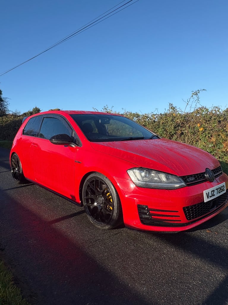 Volkswagen, GOLF, Hatchback, 2014, Manual, 1968 (cc), 3 doors