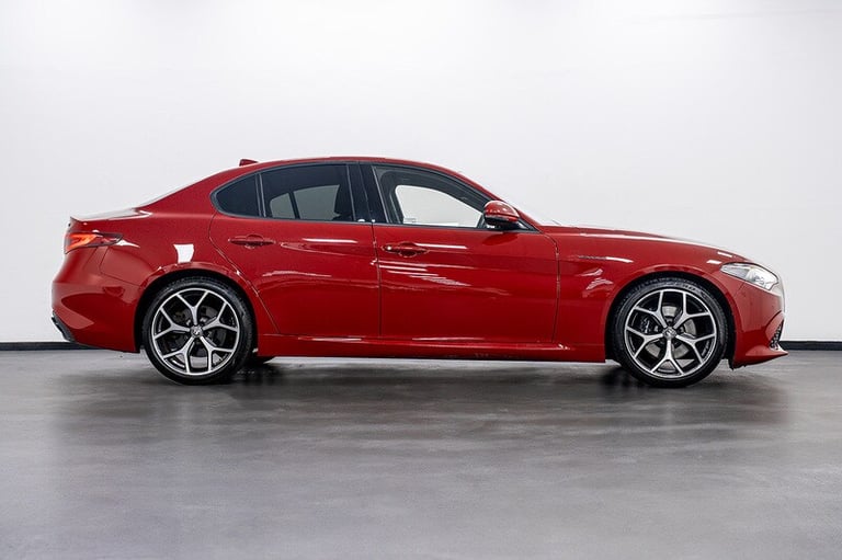 2021 Alfa Romeo Giulia T Veloce Saloon Petrol Automatic