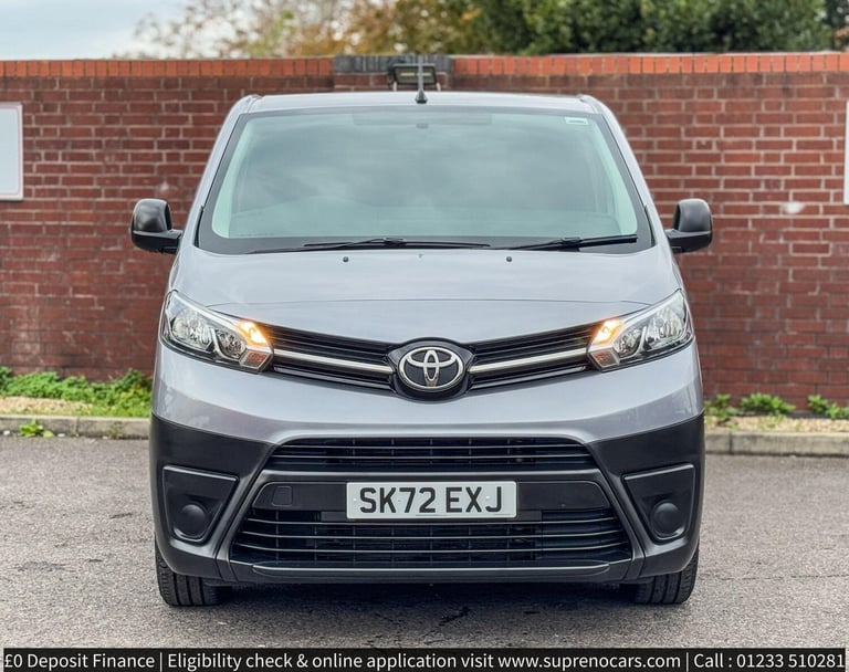 2022 Toyota PROACE CITY Verso 1.5D Combi Medium 5dr MPV DIESEL Manual