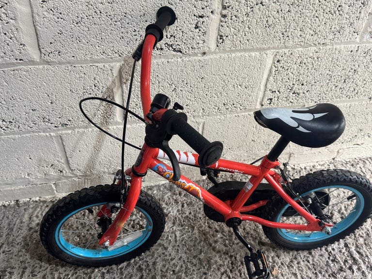 Apollo Claws Kids Bike