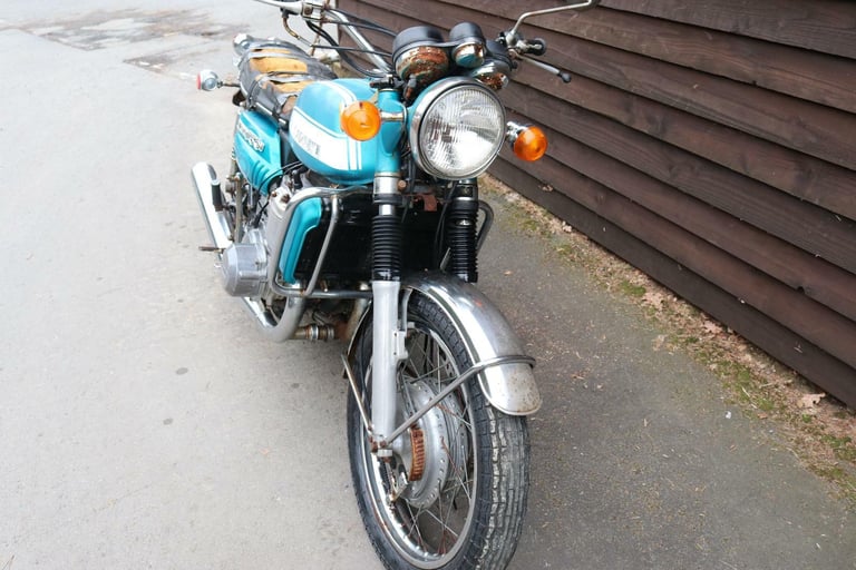 Suzuki GT750 GT 750 J Kettle 1972 Totally original and untouched. US Barn Find
