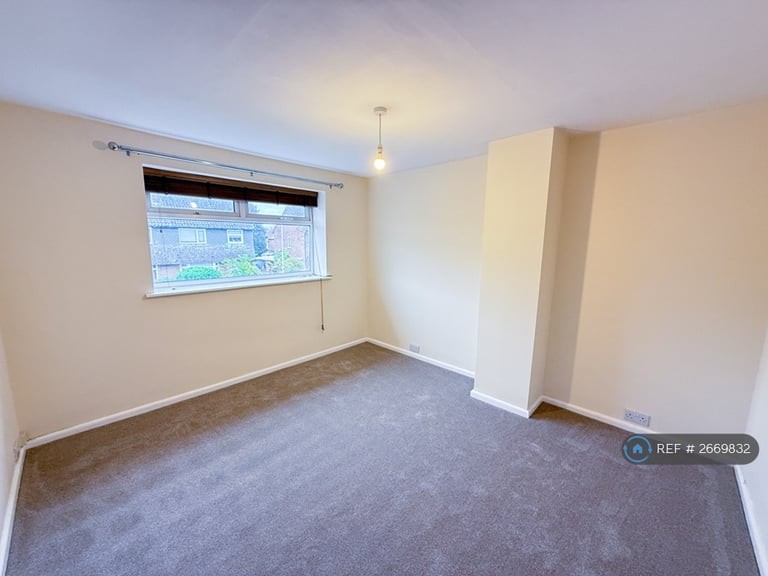 3 bedroom house in Bankside Road, Manchester, M20 (3 bed) (#2669832)