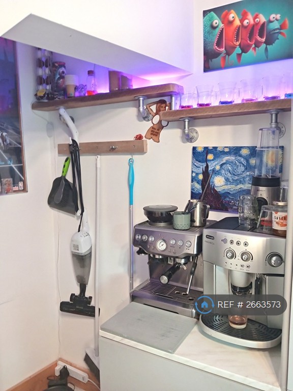 1 bedroom in Seaview Terrace, Queenborough, ME11 (#2663573)