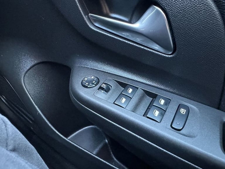  Vauxhall Corsa 1.2 Elite Edition 5dr Petrol