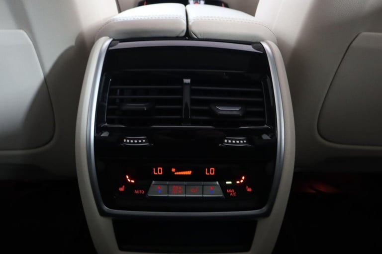 2022 BMW X7 3.0 40d MHT M Sport Auto xDrive Euro 6 (s/s) 5dr ESTATE DIESEL Automatic