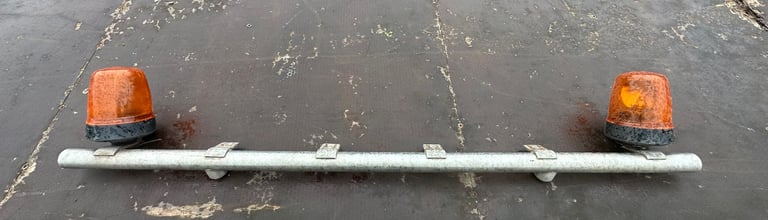 Various flashing beacons 