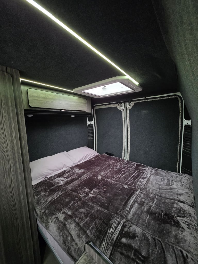Peugeot Boxer Campervan L3H2
