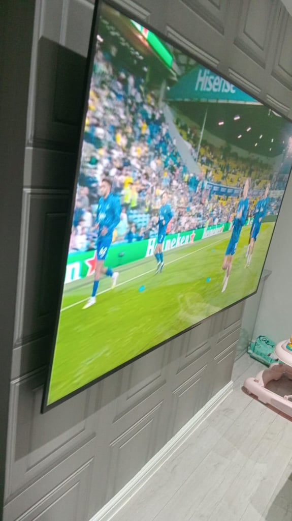 image for 90 inch TV 