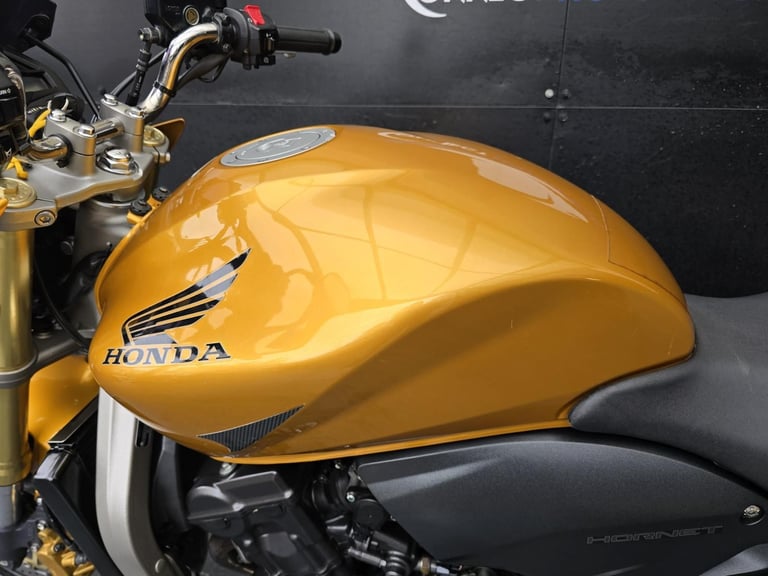 HONDA CB600 F-8 HORNET LOW MILEAGE HPI CLEAR