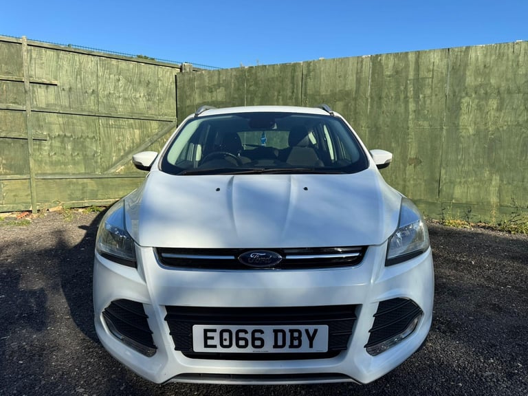 2016 Ford Kuga 2.0 TDCi EcoBlue Zetec Powershift AWD Euro 6 (s/s) 5dr HATCHBACK Diesel Automatic