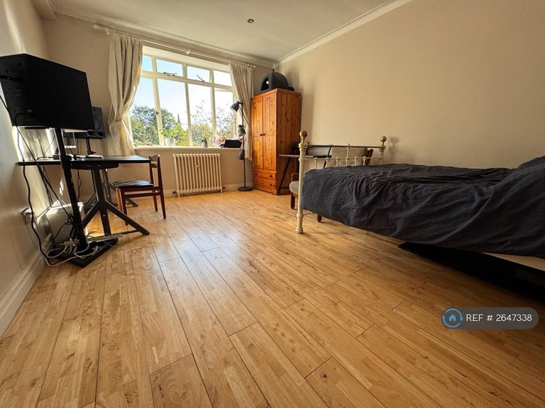1 bedroom flat in Uk, Manchester, M14 (1 bed) (#2647338)