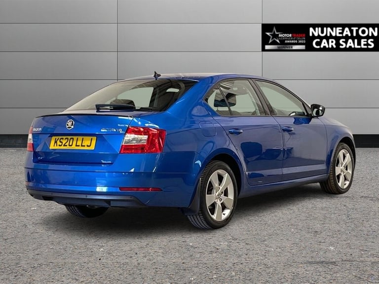 2020 Skoda Octavia 1.5 TSI ACT SE Drive Hatchback 5dr Petrol DSG Euro 6 (s/s) (150 ps) Hatchback ...