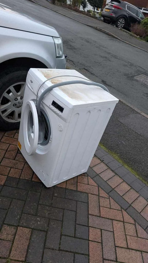 ♻️ WANTED WANTED WANTED ♻️