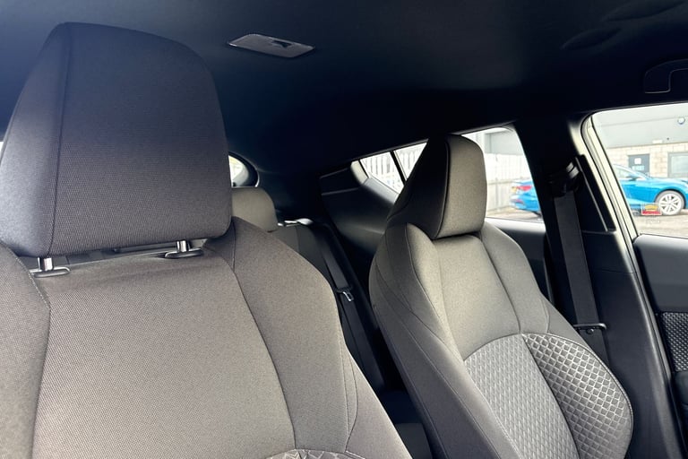 2022 Toyota C-HR 1.8 VVT-h Icon CVT Euro 6 (s/s) 5dr SUV PETROL/ELECTRIC Automatic