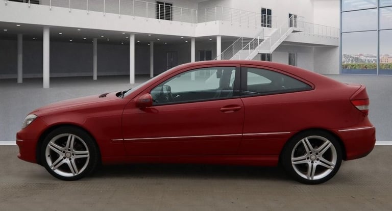 2010 Mercedes-Benz CLC Class CLC 180K Sport 3dr Auto COUPE PETROL Automatic