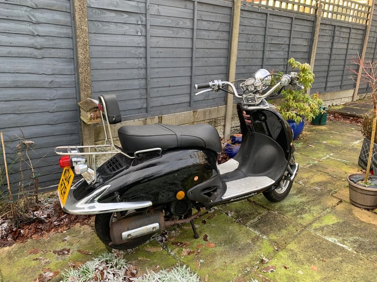 Lexmoto, VALENCIA, 2014, 50 (cc)