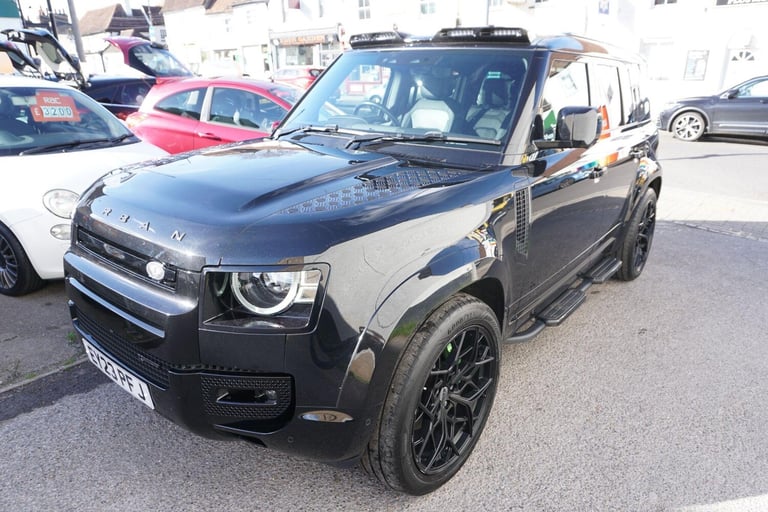 2023 Land Rover Defender 3.0 D300 X-Dynamic HSE 110 5dr Auto [7 Seat] ESTATE DIESEL Automatic