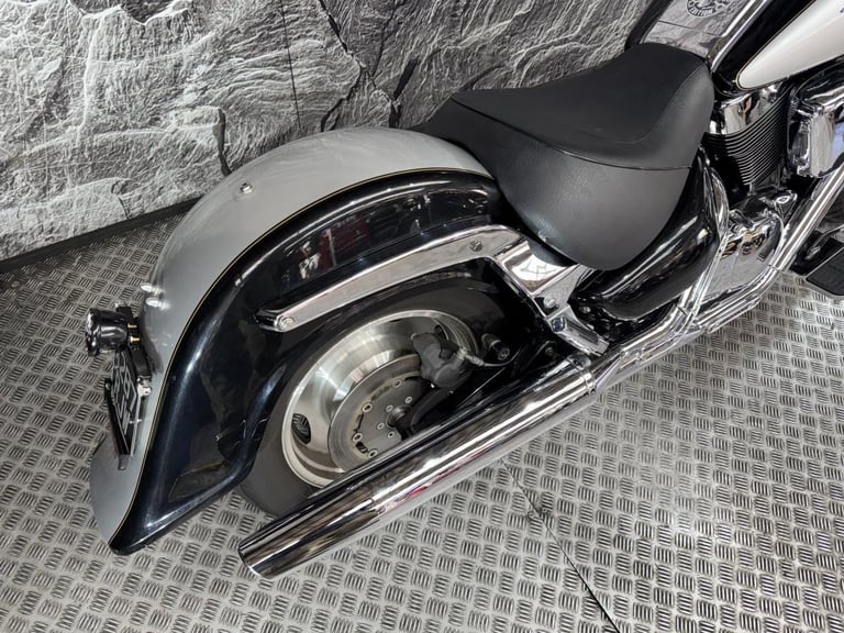 SUZUKI VL1500 INTRUDERT 1500 2000