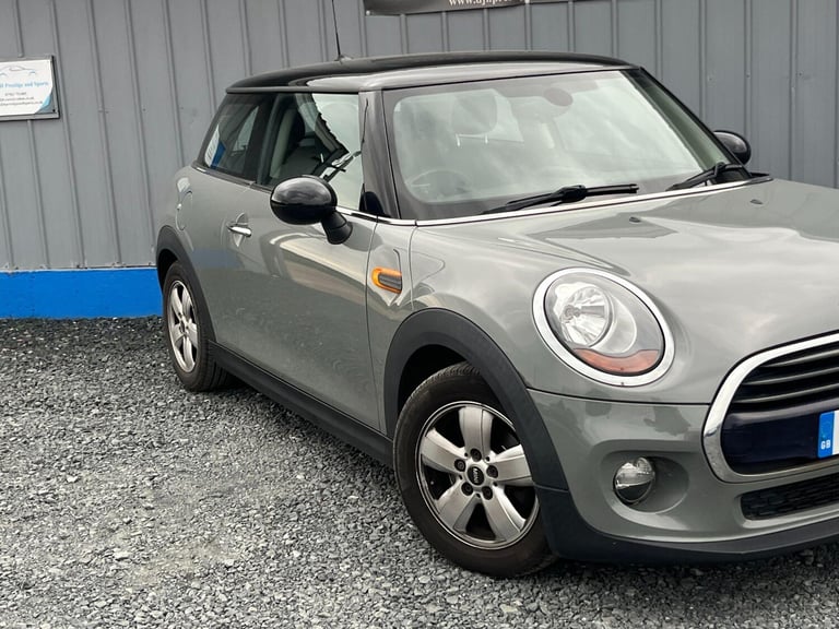2016 MINI Hatch 1.5 Cooper Euro 6 (s/s) 3dr HATCHBACK Petrol Manual