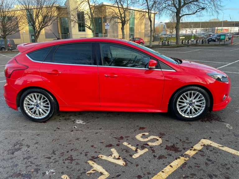 2014 Ford Focus 1.0T EcoBoost Zetec S Euro 5 (s/s) 5dr HATCHBACK Petrol Manual