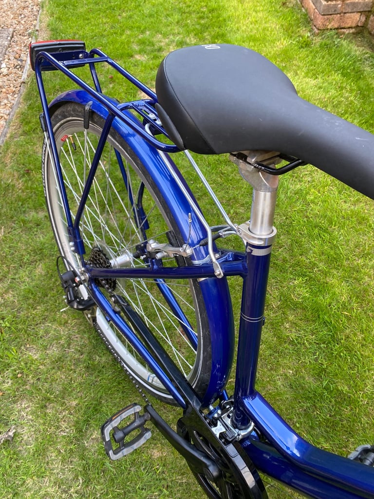 Pioneer 1 Raleigh hybrid ladies large bike