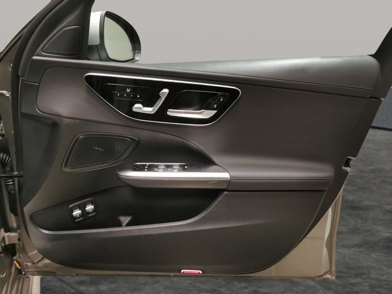 2022 Mercedes-Benz C Class 2.0 C300e 25.4kWh AMG Line (Premium) Saloon 4dr Petrol Plug-in Hybrid ...