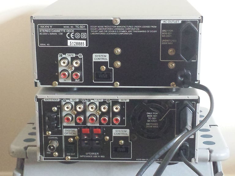 SONY CASSETTE CD & RADIO 