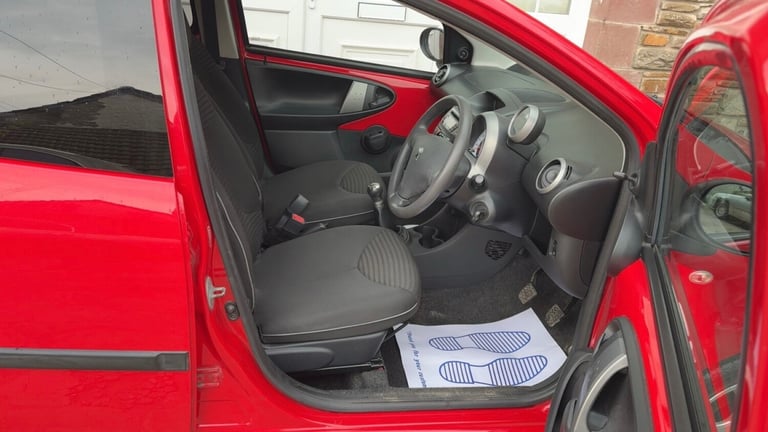 2013 Peugeot 107 1.0 Allure 5dr HATCHBACK Petrol Manual