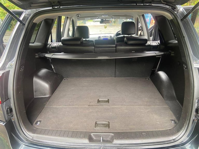 2011 Hyundai Santa Fe 2.2 CRDi Premium Auto 4WD Euro 5 5dr (5 seat) ESTATE Diesel Automatic