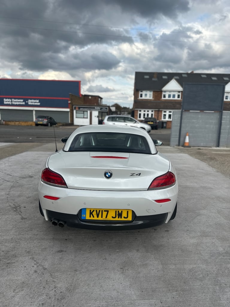 BMW, Z4, Convertible, 2017, Semi-Auto, 1997 (cc), 2 doors