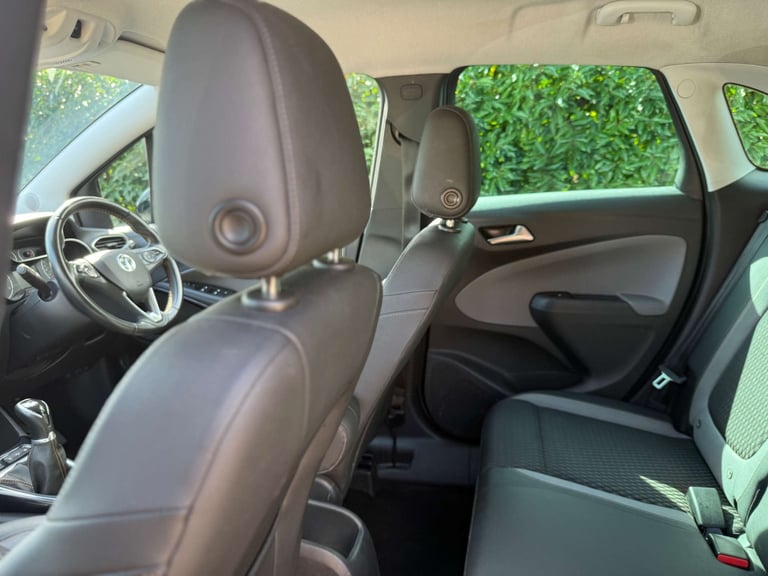 2019 Vauxhall Crossland X 1.2 Crossland X Business Edition Nav 5dr SUV Petrol Manual