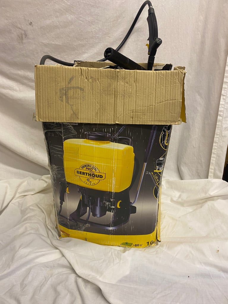 Weed killer backpack