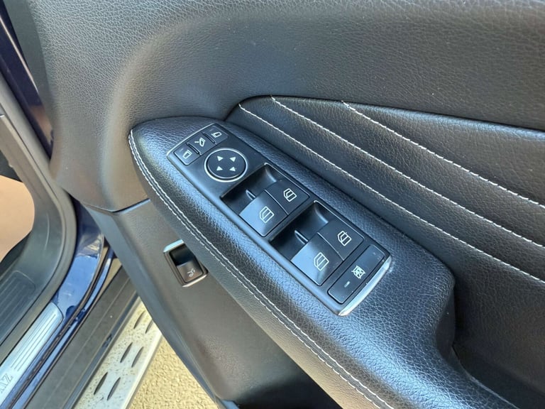 2013 Mercedes-Benz M Class 2.1 ML250 AMG Sport Bluetec Auto 4WD 5dr SUV Diesel Automatic