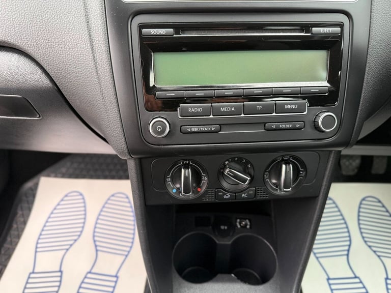 2010 Volkswagen Polo 1.2 70 SE 5dr HATCHBACK Petrol Manual