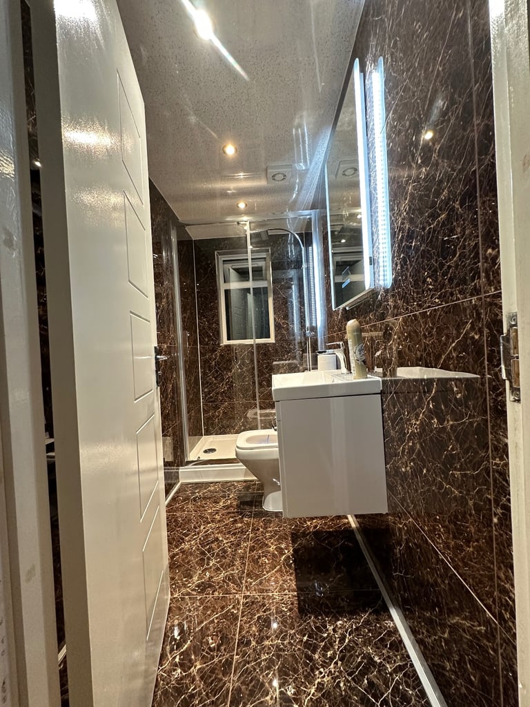 Self contained room