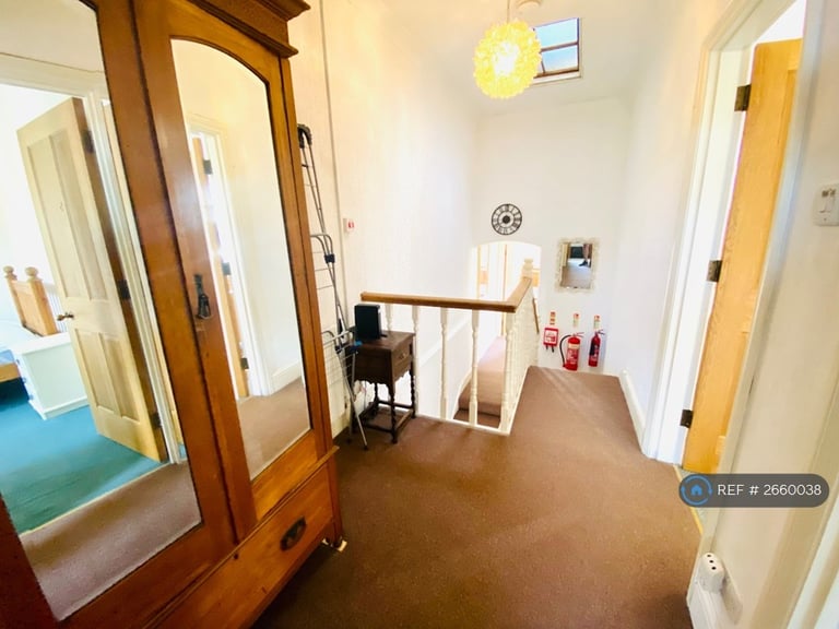 5 bedroom house in Leicester Street, Leamington Spa, CV32 (5 bed) (#2660038)