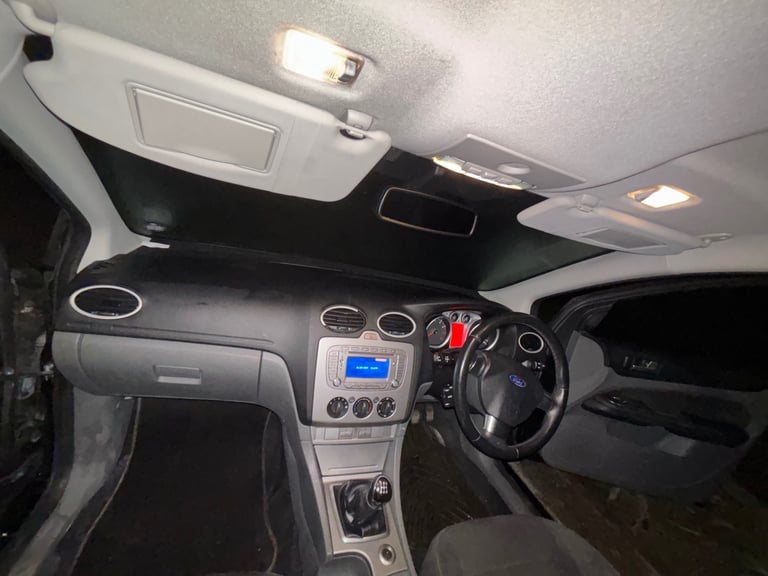 Ford, FOCUS, Hatchback, 2011, Manual, 1596 (cc),5 doors - Image 6