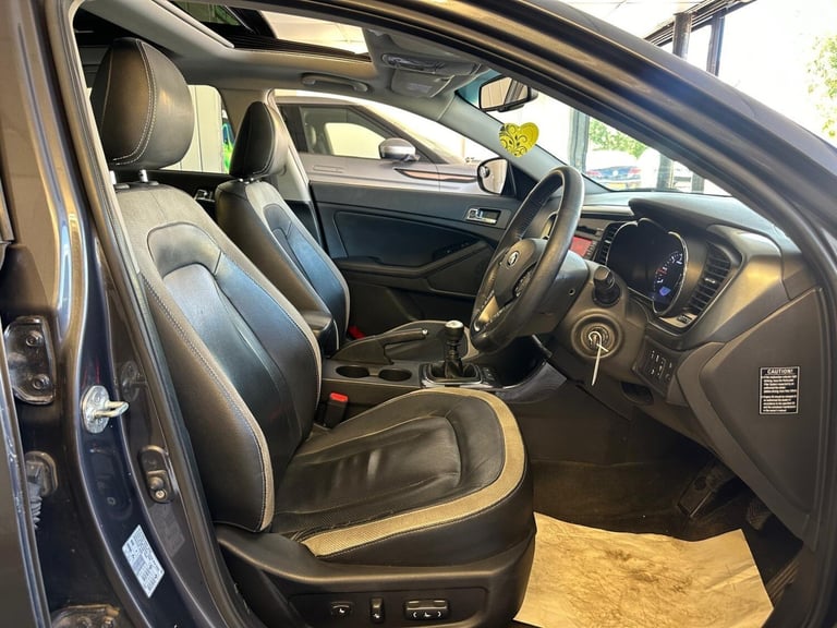 2012 Kia Optima 1.7 CRDi EcoDynamics 2 Luxe Euro 5 (s/s) 4dr SALOON Diesel Manual