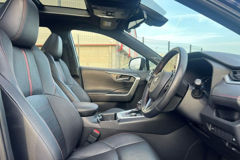 2022 Toyota RAV4 2.5 PHEV Dynamic Premium 5dr CVT ESTATE PETROL/ELECTRIC Automatic