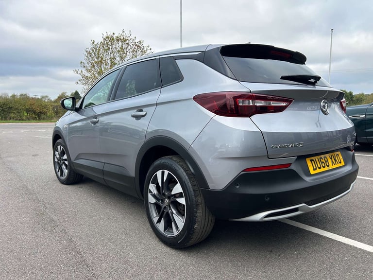 2018 Vauxhall Grandland X 1.2 Grandland X Sport Nav T S/S 5dr SUV Petrol Manual