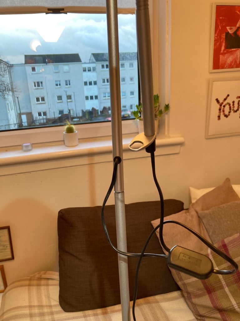 Vintage lloytron mother and child floor lamp